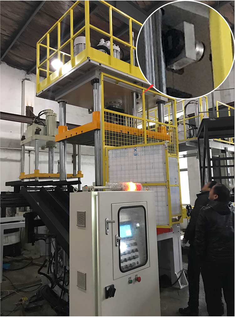 拉繩位移傳感器在液壓設備上應用