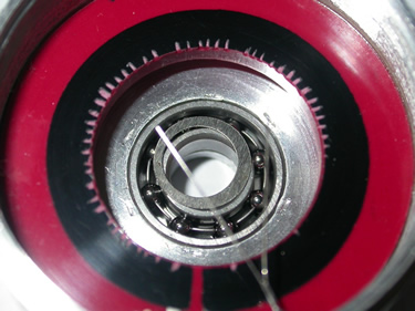 位移傳感器電阻片平滑性分析